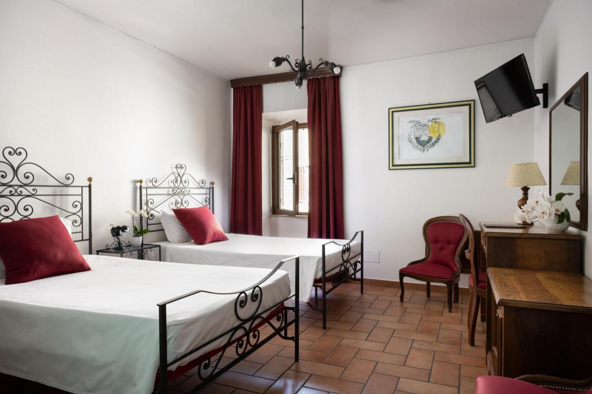 Hotel San Marco Губбио Экстерьер фото